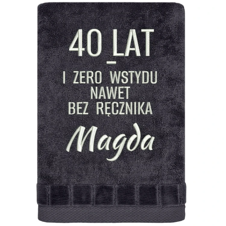 40-lat-i-zero-wstydu-nawet-bez-recznika-grafit.jpg