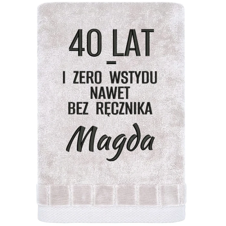 40-lat-i-zero-wstydu-nawet-bez-recznika-piaskowy.jpg