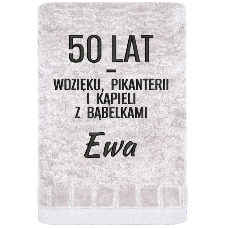 50-lat-wdzieku-pikanterii-i-kapieli-z-babelkami-piaskowy.jpg