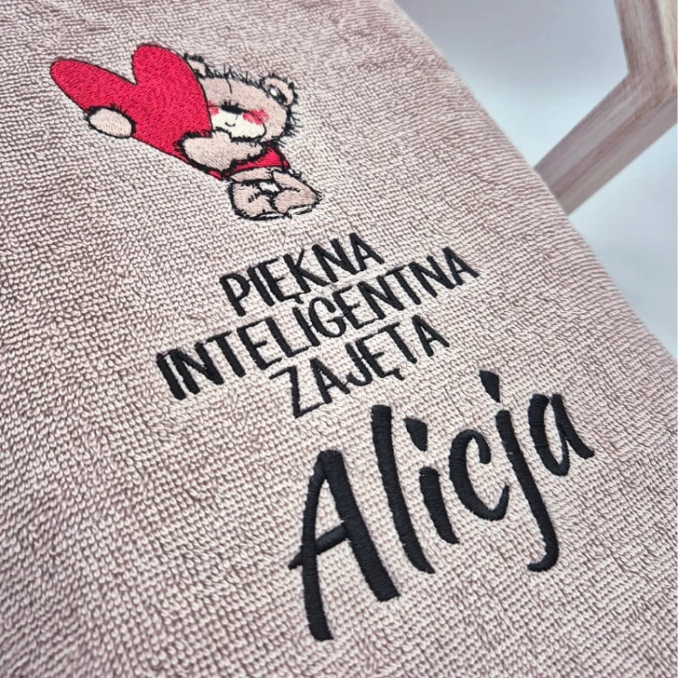 walentynki-recznik-piekna-inteligentna-zajeta-b.jpg