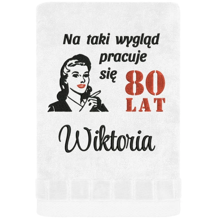 na-taki-wyglad-pracuje-sie-80-lat-bialy.jpg