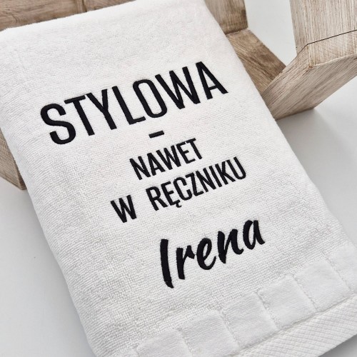 stylowa-nawet-w-reczniku-a.jpg