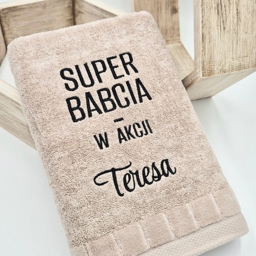 super-babcia-w-akcji-a.jpg