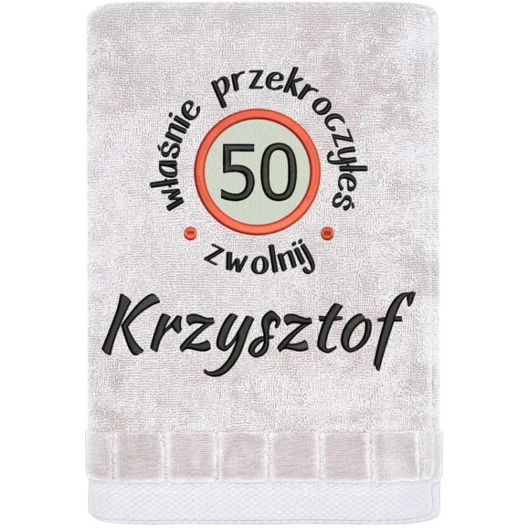 wlasnie-przekroczyles-50-zwolnij-piaskowy.jpg