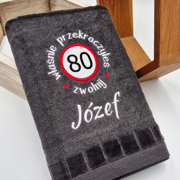 wlasnie-przekroczyles-80-zwolnij-a.jpg