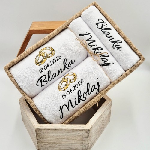 PREZENT ŚLUBNY 4 ręczniki w koszu z imionami i obrączkami