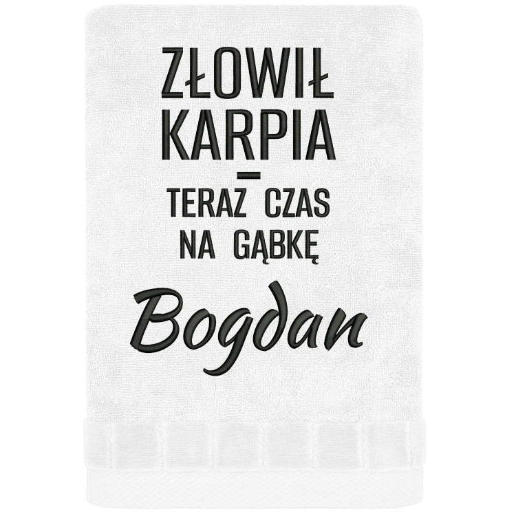 zlowil-karpia-teraz-czas-na-gabke-bialy.jpg