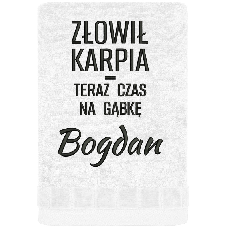 zlowil-karpia-teraz-czas-na-gabke-bialy.jpg