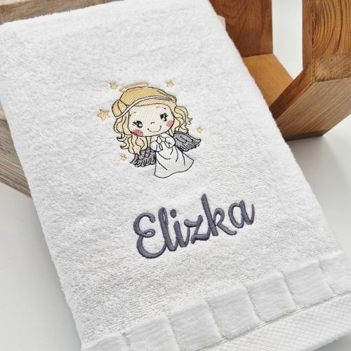 RĘCZNIK z imieniem dziecka ANIOŁEK dla dziewczynki