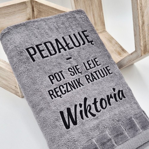 RĘCZNIK pedałuję - pot się leje, ręcznik ratuje