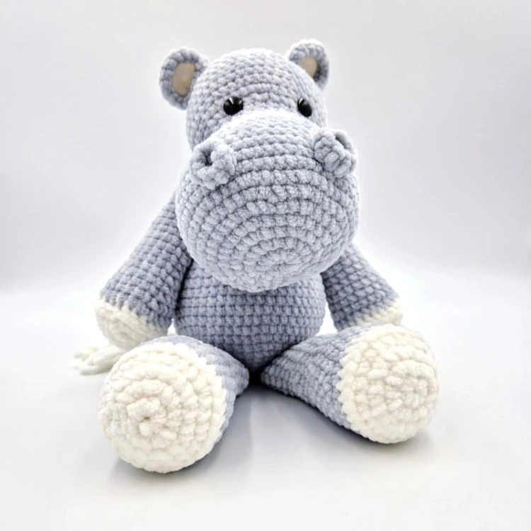 maskotka-hand-made-himalaya-dolphin-baby-hipopotam-3.jpg